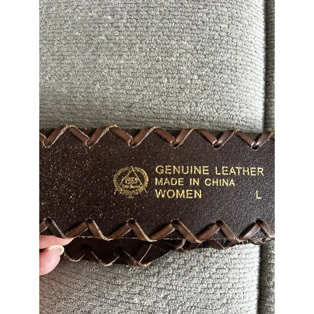 Gap Women’s Brown Leather Belt Stitch Trim Brass Buckle XL Western Cowgirl